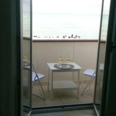 La Finestra Sul Mare *